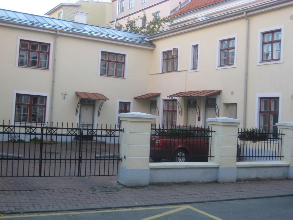 Aaba Apartment Tartu Extérieur photo